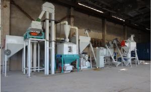 China 3 Ton Per Hr Alfalfa Pellet Production Line 4.5mm To 8mm Small Cattle Feed Plant wholesale
