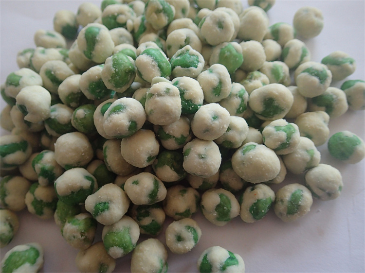 Spicy Salted Fried Peanuts Chili Powder Garlic Green Peas OEM