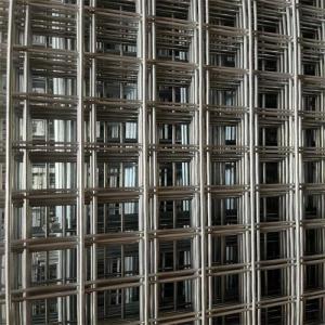 2x4 3x3 5x5 Square Hole  Stainless Steel Welded Wire Mesh Panels For Rabbit Cage