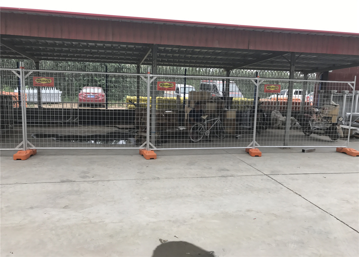 Hot Dipped Galvanized Temporary Site Security Fencing Temporary Mesh Fencing