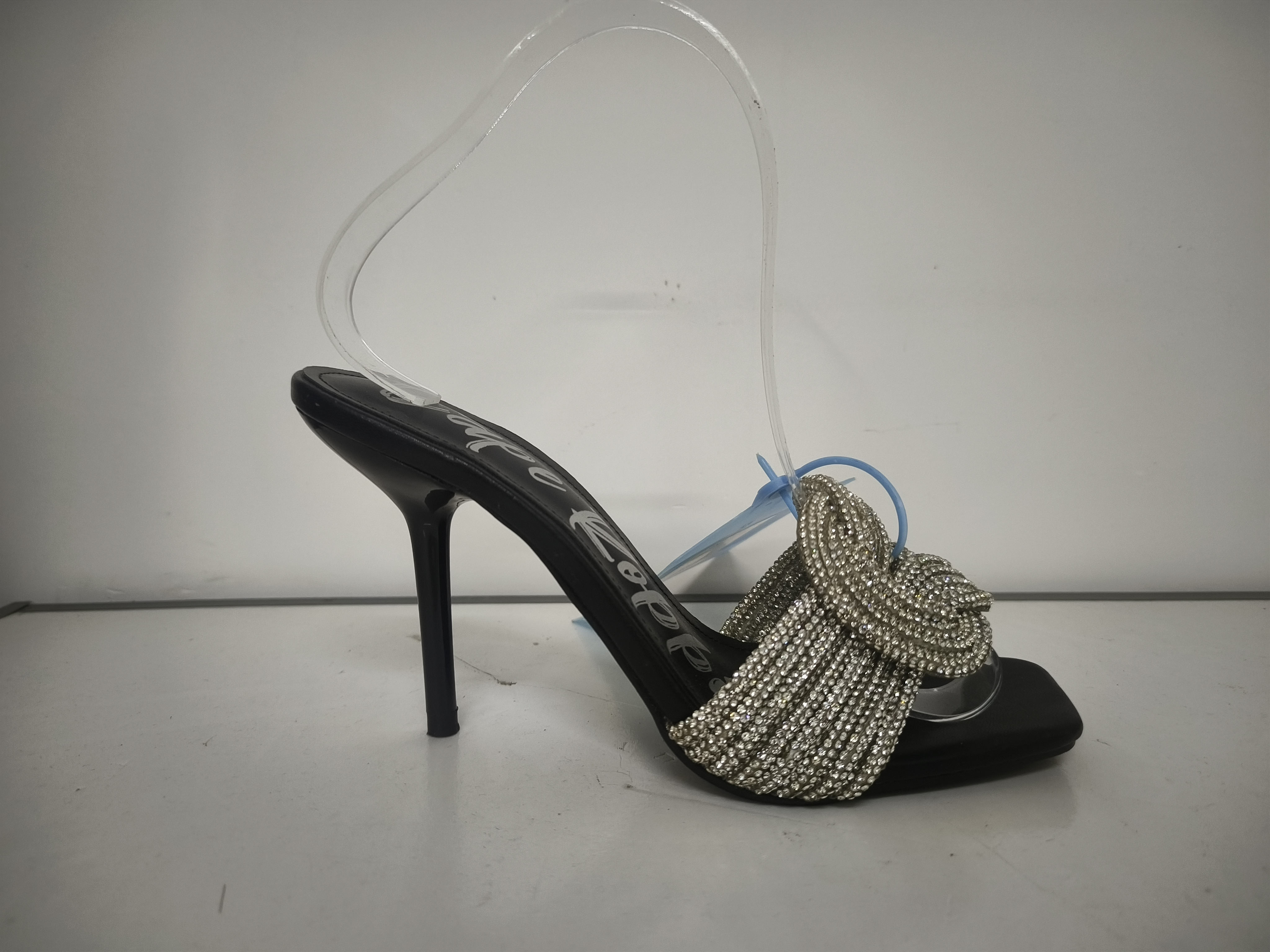 4.5In High Heel Ladies Court Shoes With Slip On Closure Type Leather Upper Material
