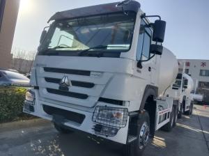 China High Horsepower 400HP HOWO Mixer Truck 6-12CBM LHD 6×4 10 Wheels on sale