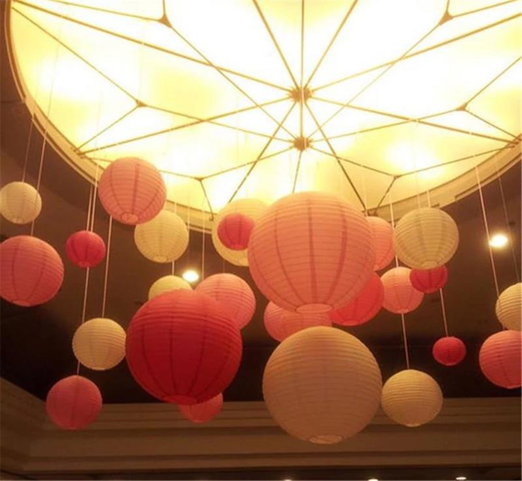 Hollow Out Festival Party Accessories LED Light Paper Lantern Lamp For Wedding Decoration