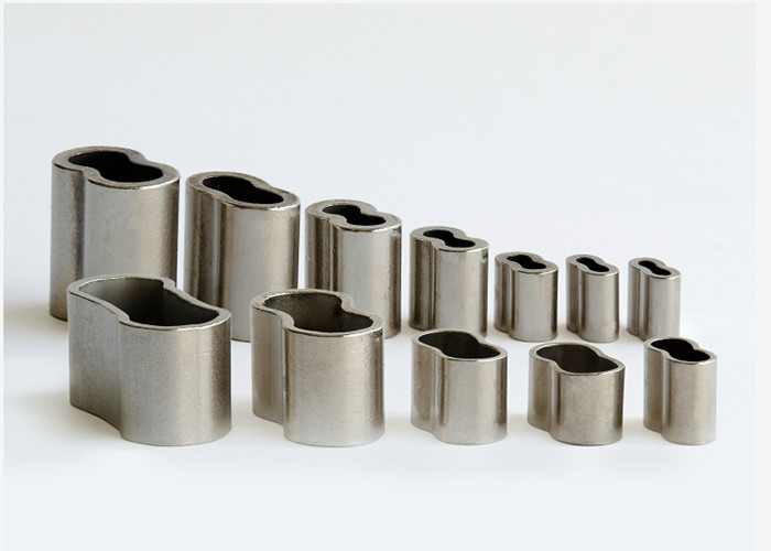 Silver Stainless Steel Ferrule Rope Mesh For Protection Free Sample