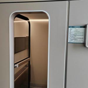 China ODM Hardshell Hyperbaric Chamber Therapy Oxygen Tank For Household Clinic wholesale