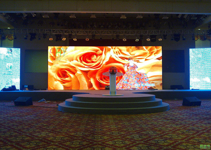512mm x 512mm HD Indoor 4mm Full Color Die-casting Aluminum Cabinet LED Display