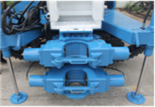 12000NM Lifting Force 25 Tons Well Drilling Machine With 150mm-300mm Drilling Diameter