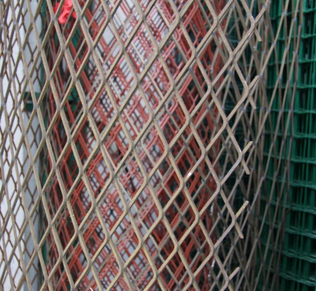 Aluminum Decorative Expanded Metal Mesh Hot Dipped For Outdoor Protection Fence