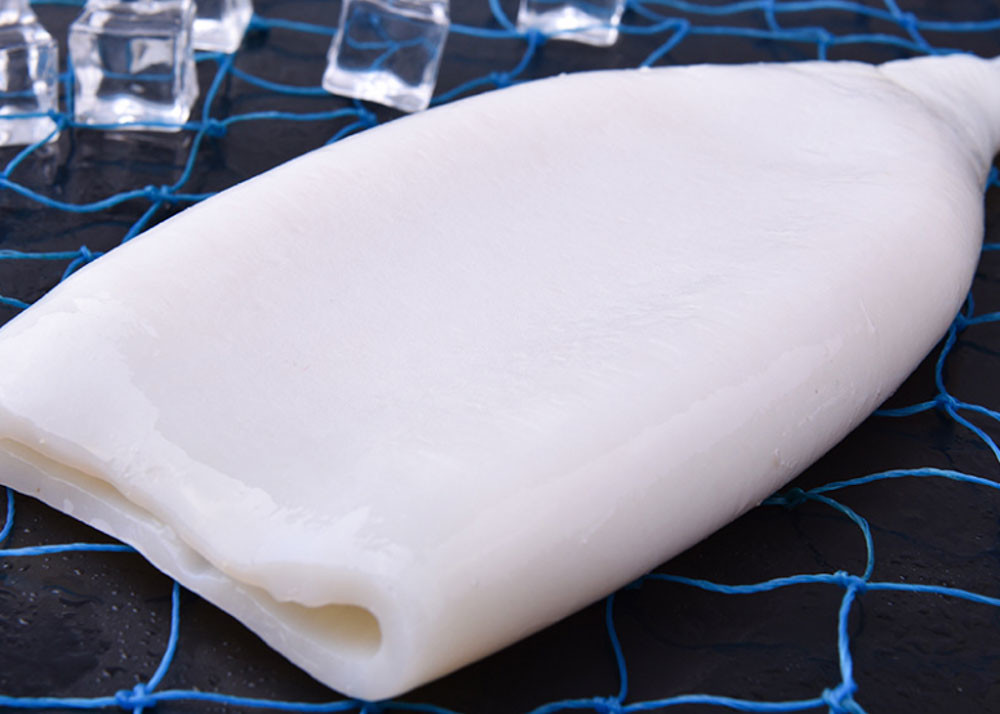 squid tubes with EU standard IQF wing off chemical off white color no additives forzen squid rings