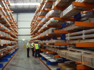 China Vertical Heavy Duty Cantilever Racking Systems , cantilever storage racks wholesale
