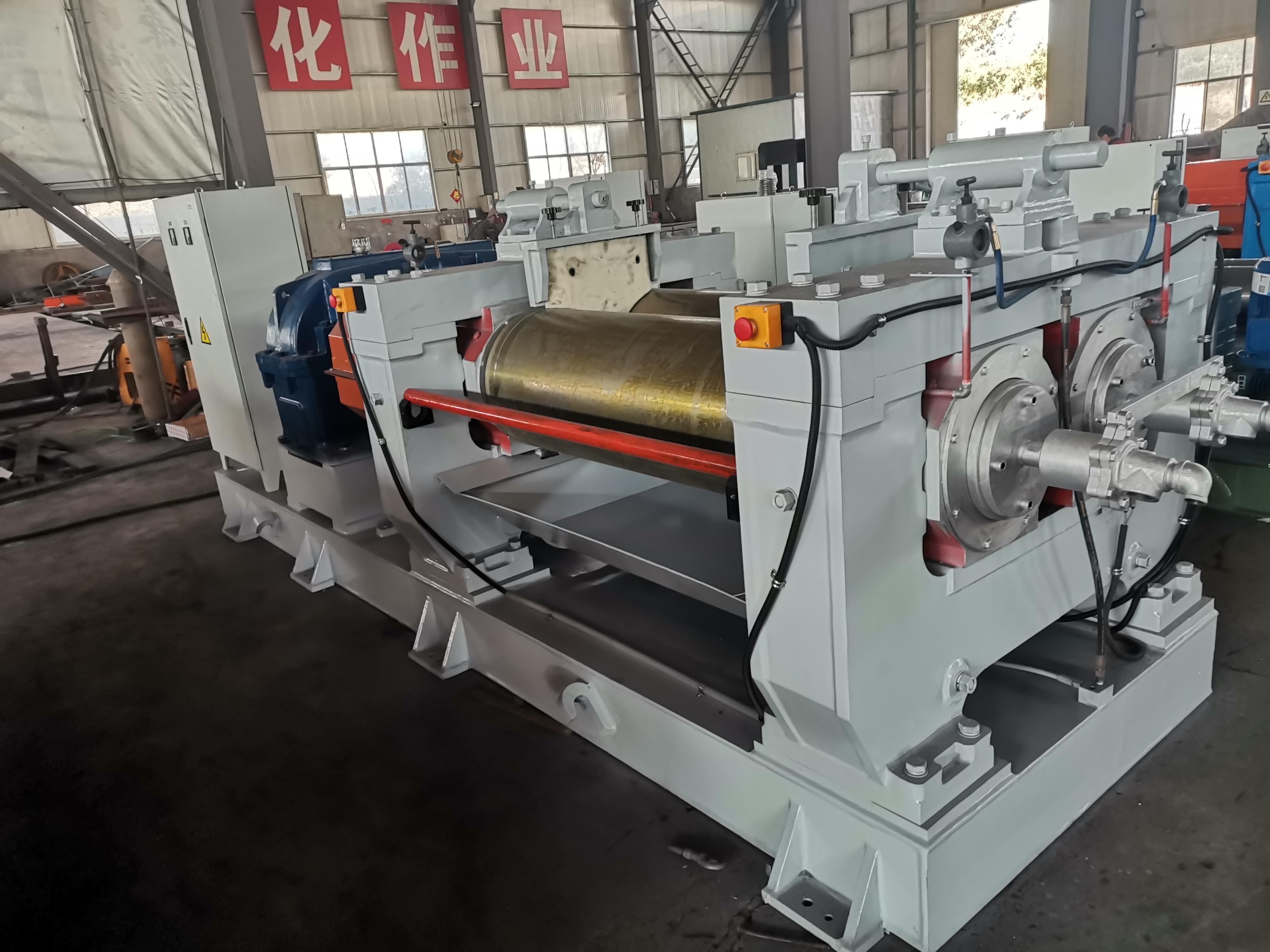 1 1.27 Speed Ratio XK-450 Rubber Mixing Mill for Improved Mixing Performance