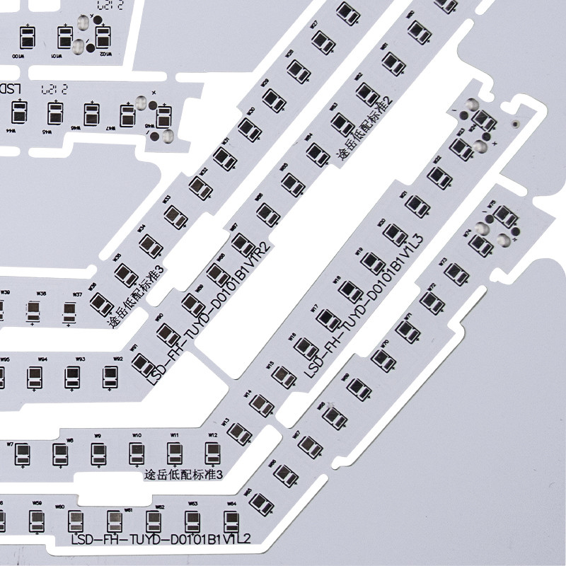 Custom Printed Circuit Board And Their Applications In The Led Lighting Industry