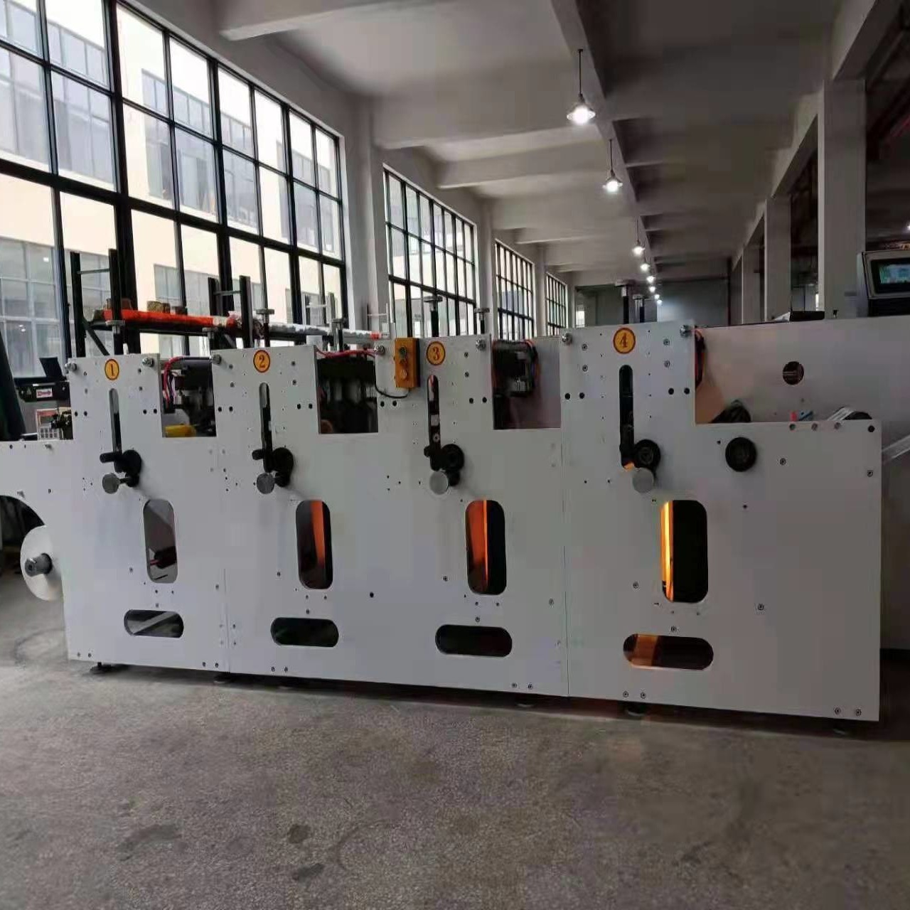 8 Colors Flexographic Printing Machine 6 Color 300-900mm