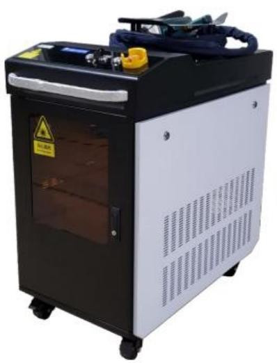 100W 200W 300W Hand Held Laser Cleaning Machine For Rust Removal