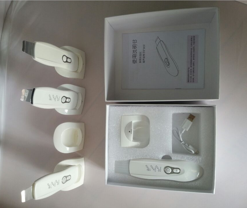 Mini Ultrasound Skin Scrubber , Ultrasonic Face Scraper DC 5V Output Volt