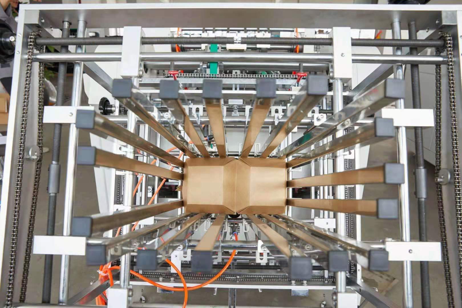 Intelligent Full Automatic Paper Box Forming Machine Pizza Box Making Forming Machine