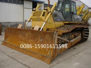 China used bulldozer Komatsu D65P.Komatsu dozers,used tractors wholesale