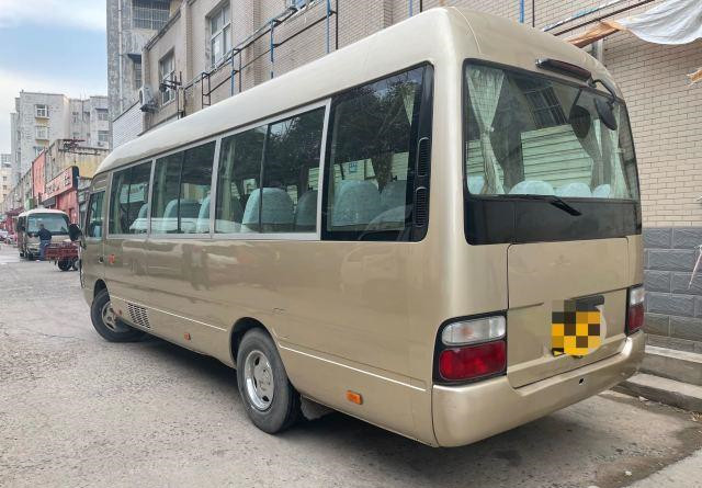 2005 Year 23 Seats Gasoline Used Toyota Coaster Bus Used Mini Coach Bus