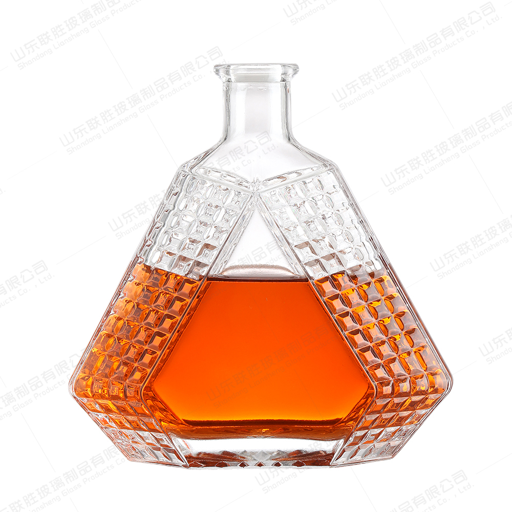 Customized 500ml Square Glass Bottle for Liquor 50cl made of Healthy Lead-free Glass