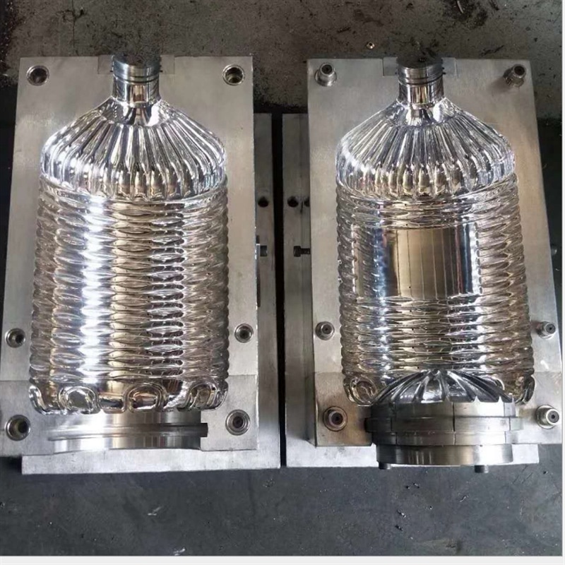 OEM Custom 5 Gallon Mineral Water Bottle Blowing Mold