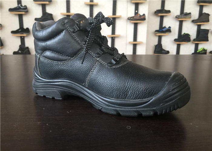 Custom Function Mens Comfortable Work Shoes Direct Injected Water Repelled
