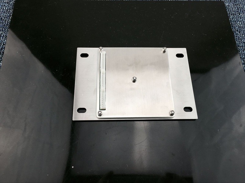 4X4 layout Rear mounted illuminated keypad with blue leds