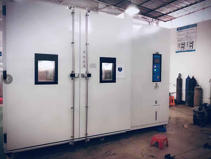 Walk-in Chambers, Drive-in and Stability Rooms for Environmental Tests