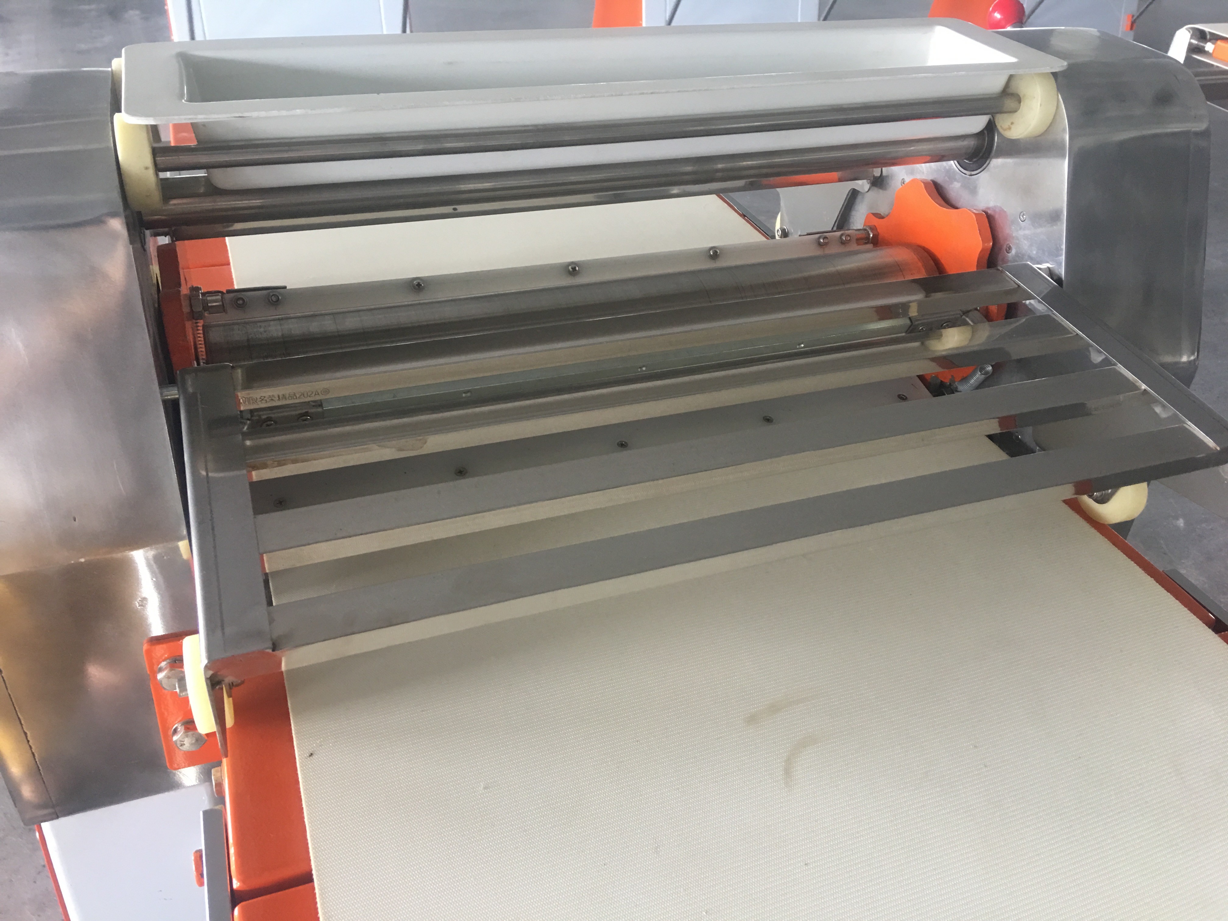 520mm Roller Size Dough Press Sheeter Machine for Fast and Easy Dough Preparation