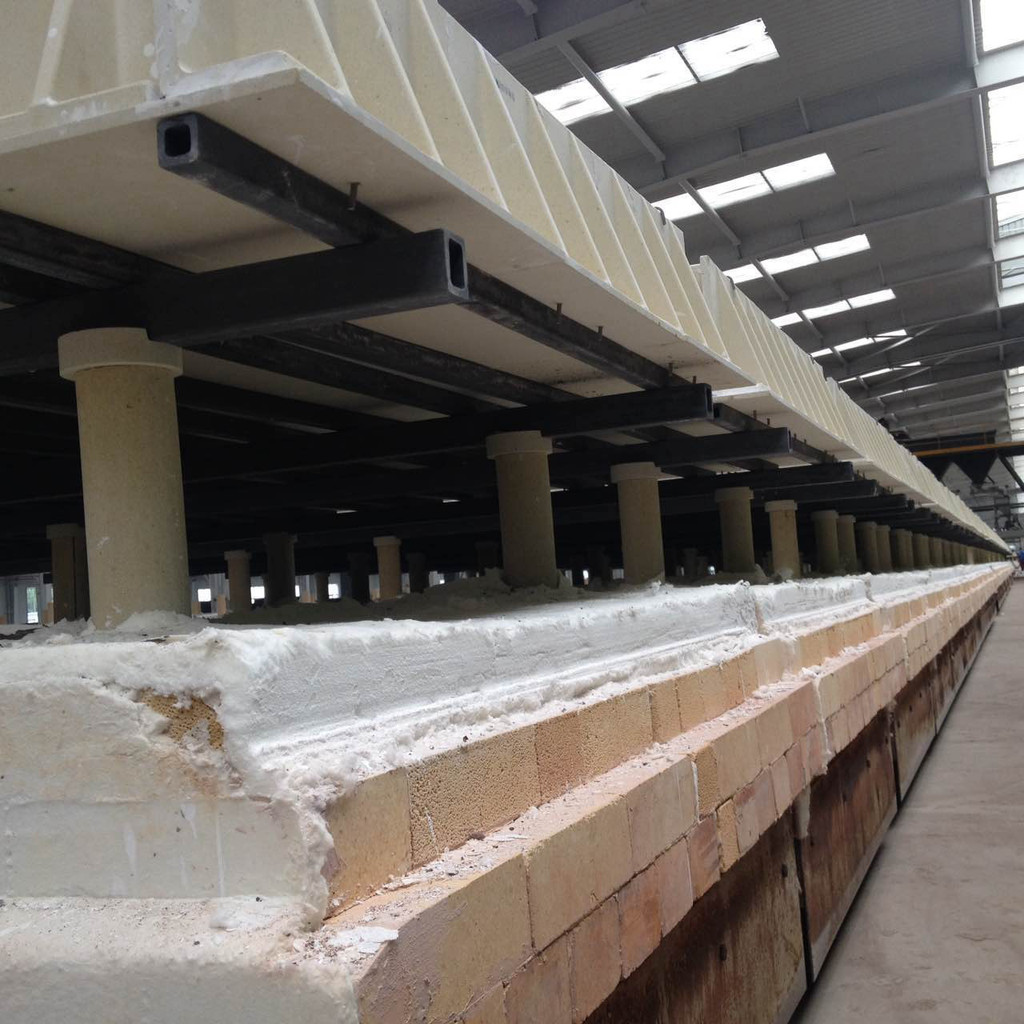 Industrial Furnace Kiln Furniture with 0.2% MgO Content and Silicon Carbide Material