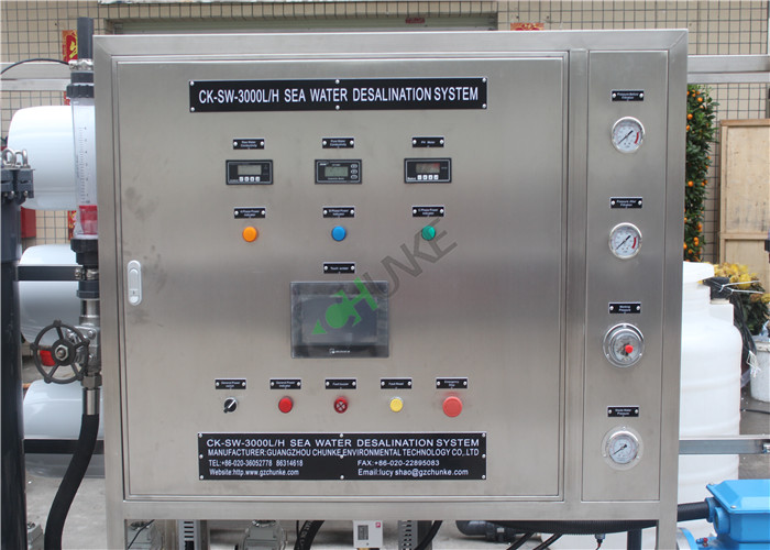 Salt / Brackish Water Treatment Plant , RO Water Purifier With 5000 Liters Water Tank