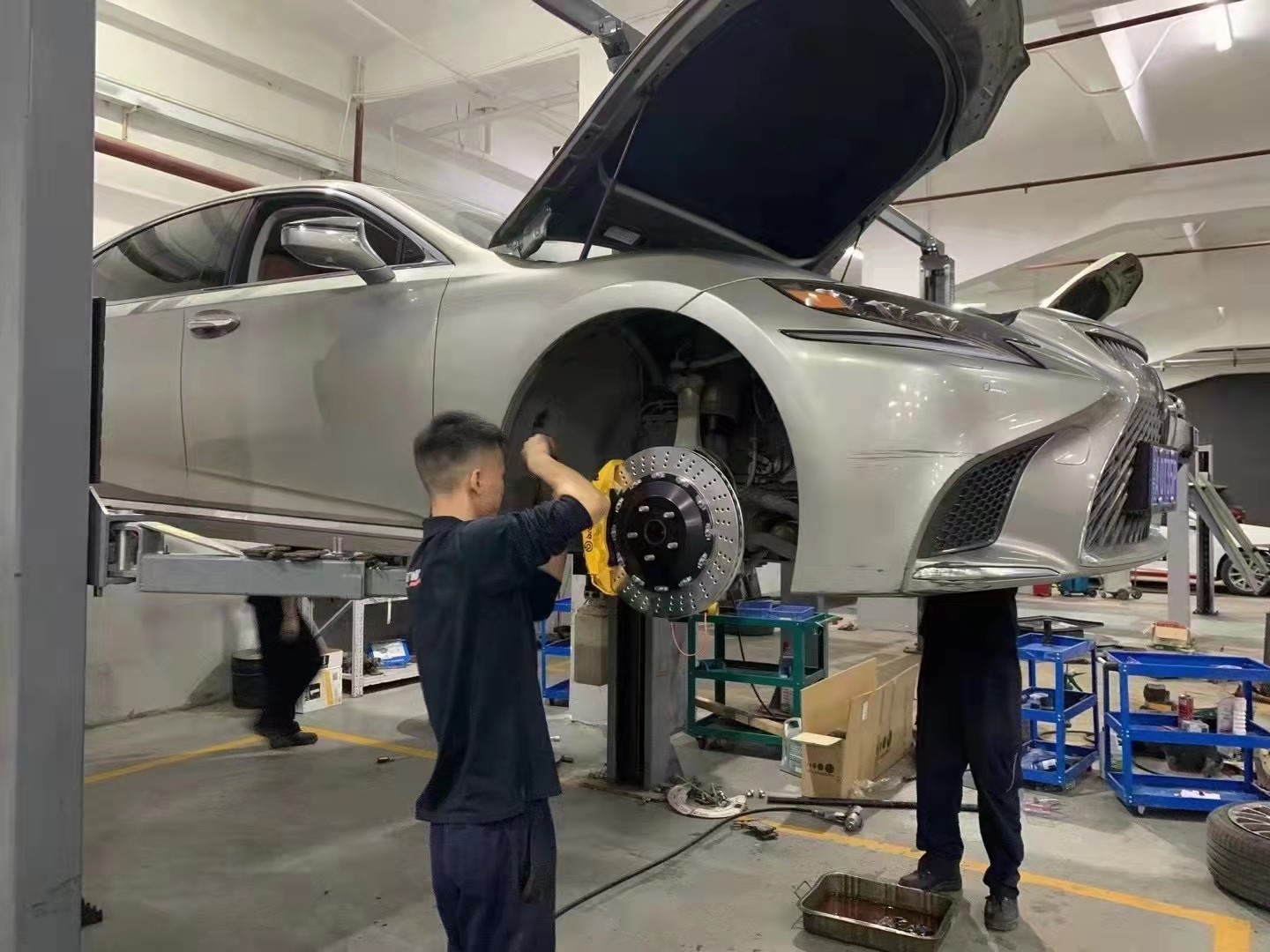JCW F56 Disc 6 Pot Brake Kit