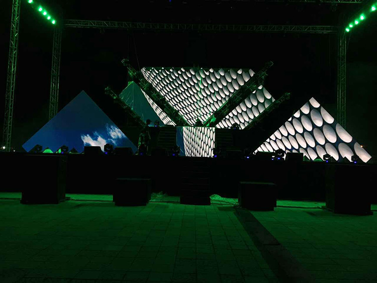 Lightweight P3 Indoor Led Screen , Full Color Led Panel High Color Contrast