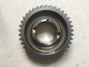 China High Rigidity Auto Transmission Gear , Transmission Helical Gear 20CrMnTi Materials wholesale