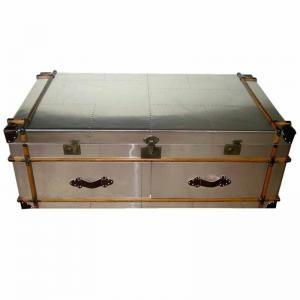 China Industrial aviator metal trunk coffee table Aluminium antique steamer trunk silver old trunk table with drawers wholesale