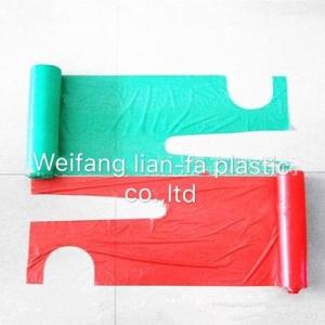 China Waterproof PE Disposable plastic Aprons Custom Logo wholesale