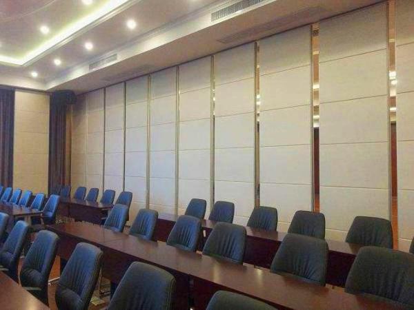Restaurant Movable Sound Proof Walls Leather Surface Aluminium Profile Hanging