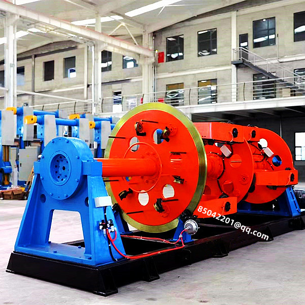 Precise Planetary Stranding Machine Twisting Of Bare Wire / Insulated Conductors