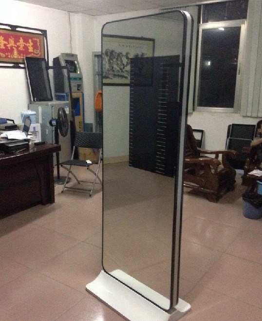 32" photo booth for sale touch screen self-service photo kiosk