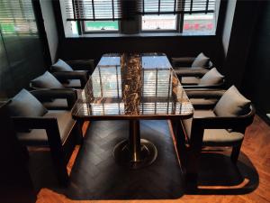 China Marble Restaurant Patio Furniture , Rectangular Square Marble Top Dining Table wholesale