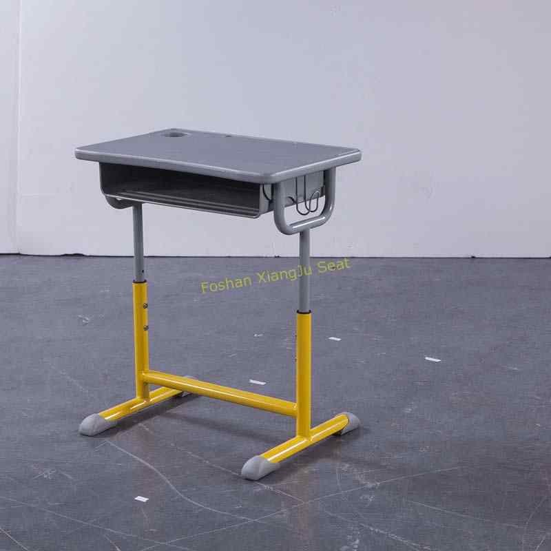 OEM Student Study Table And Chair Set , Lifting 1.5mm Iron Aluminum Frame Modern Classroom Chairs