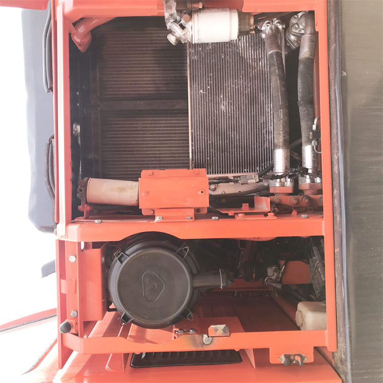 Used Doosan DX140 LC 7 14 Ton Earth-Moving Machinery in Good Condition Made in Korea
