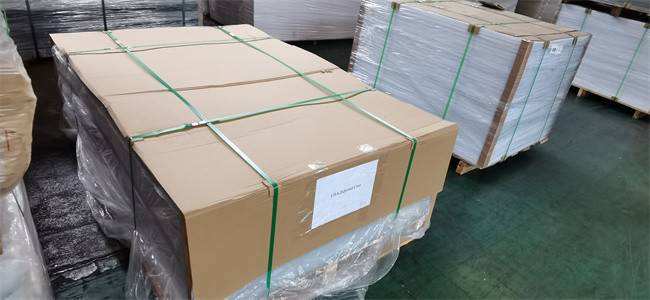 Cast Acrylic Plexiglass Plastic Sheets 1220x2440mm Weathering Resistance