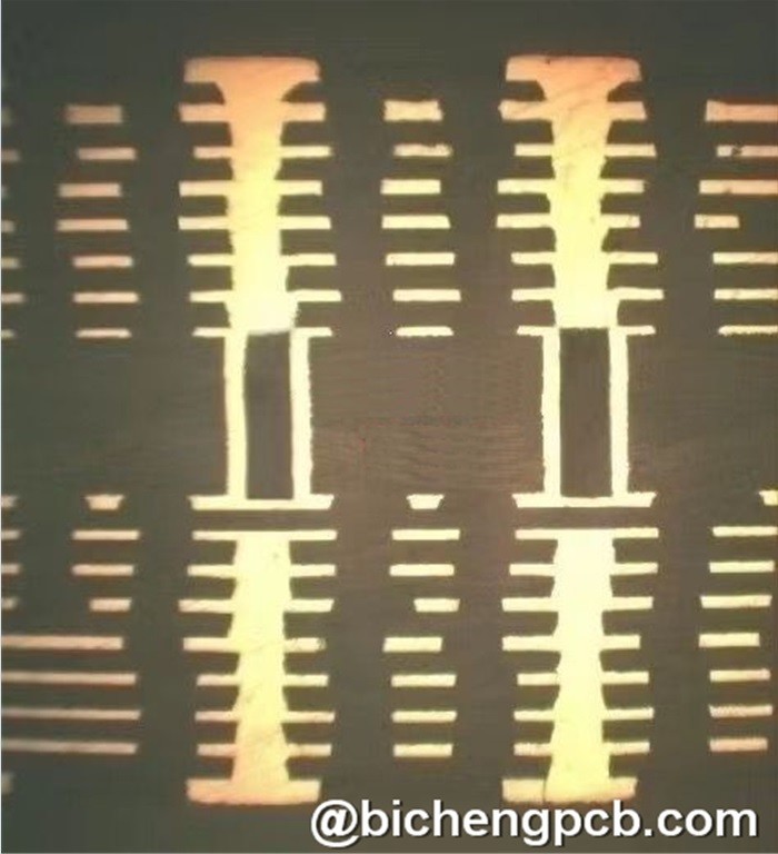 High Density Interconnect (HDI) PCB Circuit Board Built on 14-Layer FR-4 Tg170℃ With Immersion Gold