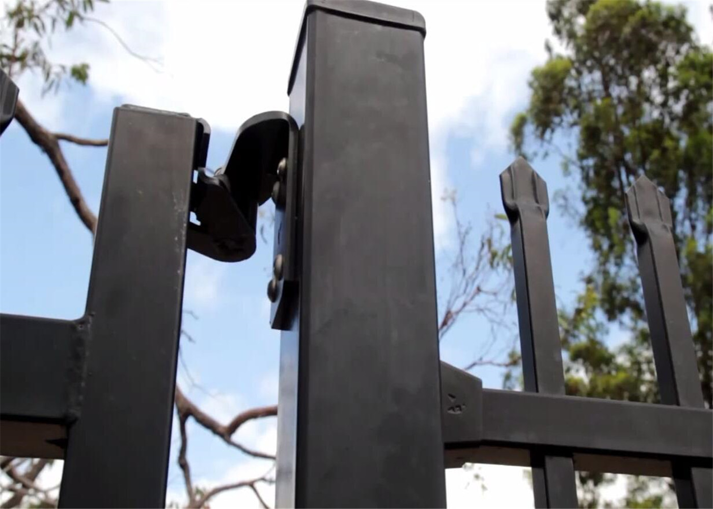 Square picket Flat Top Garrison Fence Panels 2100mm*2450mm Height 25mm Upright Spacing 100mm Powder Coated Black