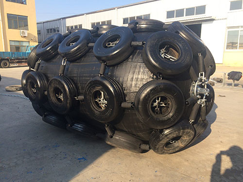 Integral Forming Floating Pneumatic Rubber Fenders Withstand High Pressure 80KPa