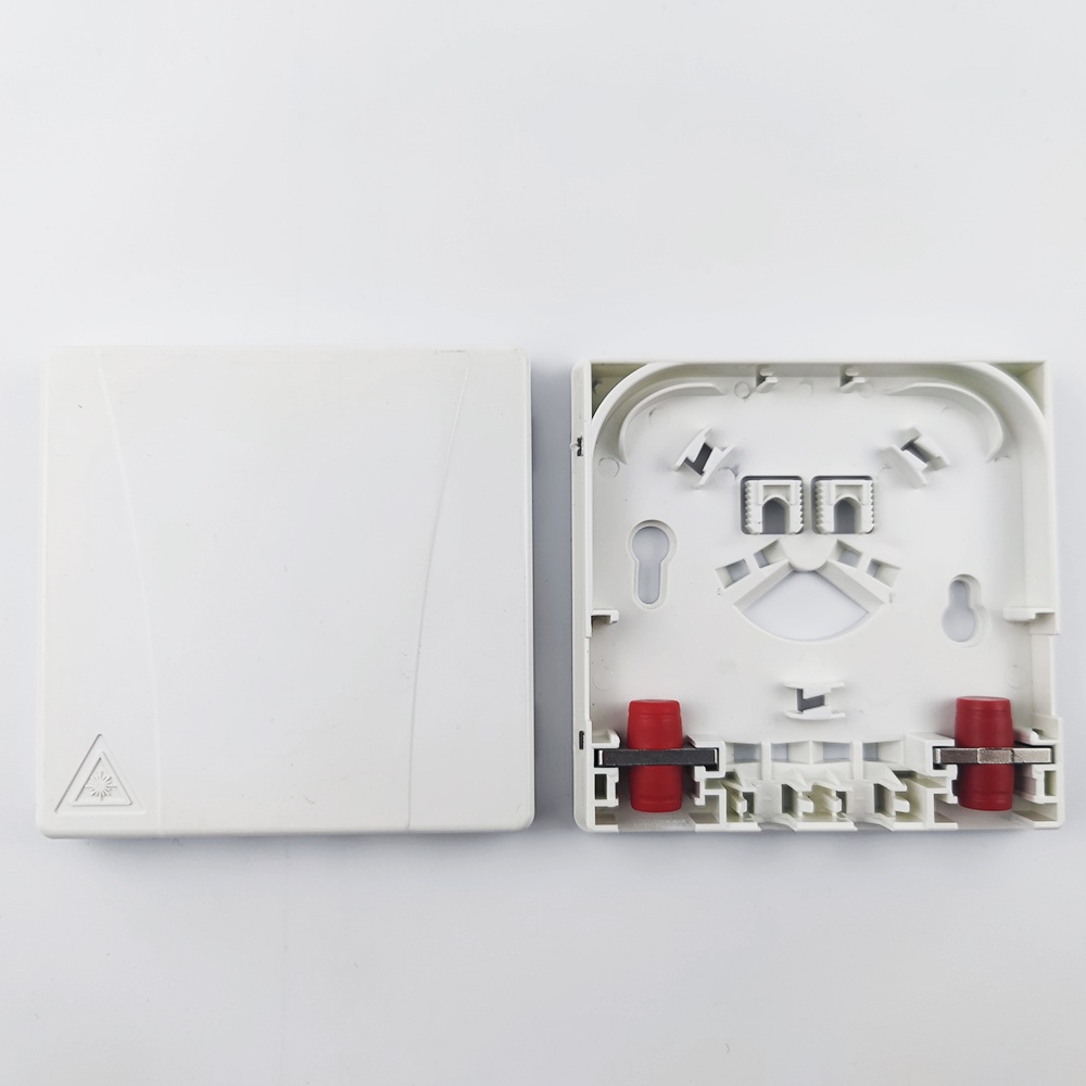 114*85*21mm FC/UPC Plastic Fiber Optic Faceplate Socket Panel for Indoor Network FTTH