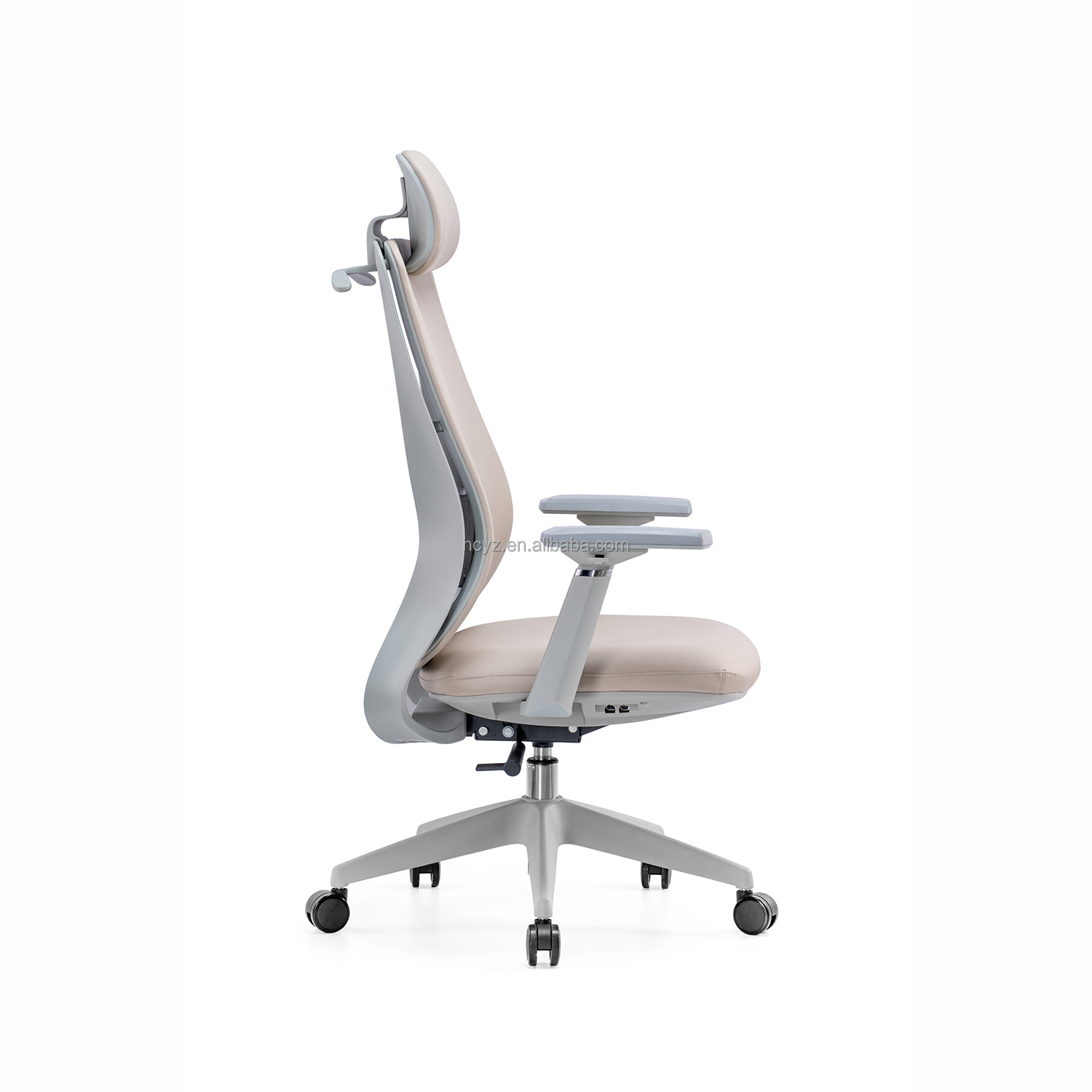 Modern Design Grey Leather Swivel Executive Office Chair with Adjustable Backrest