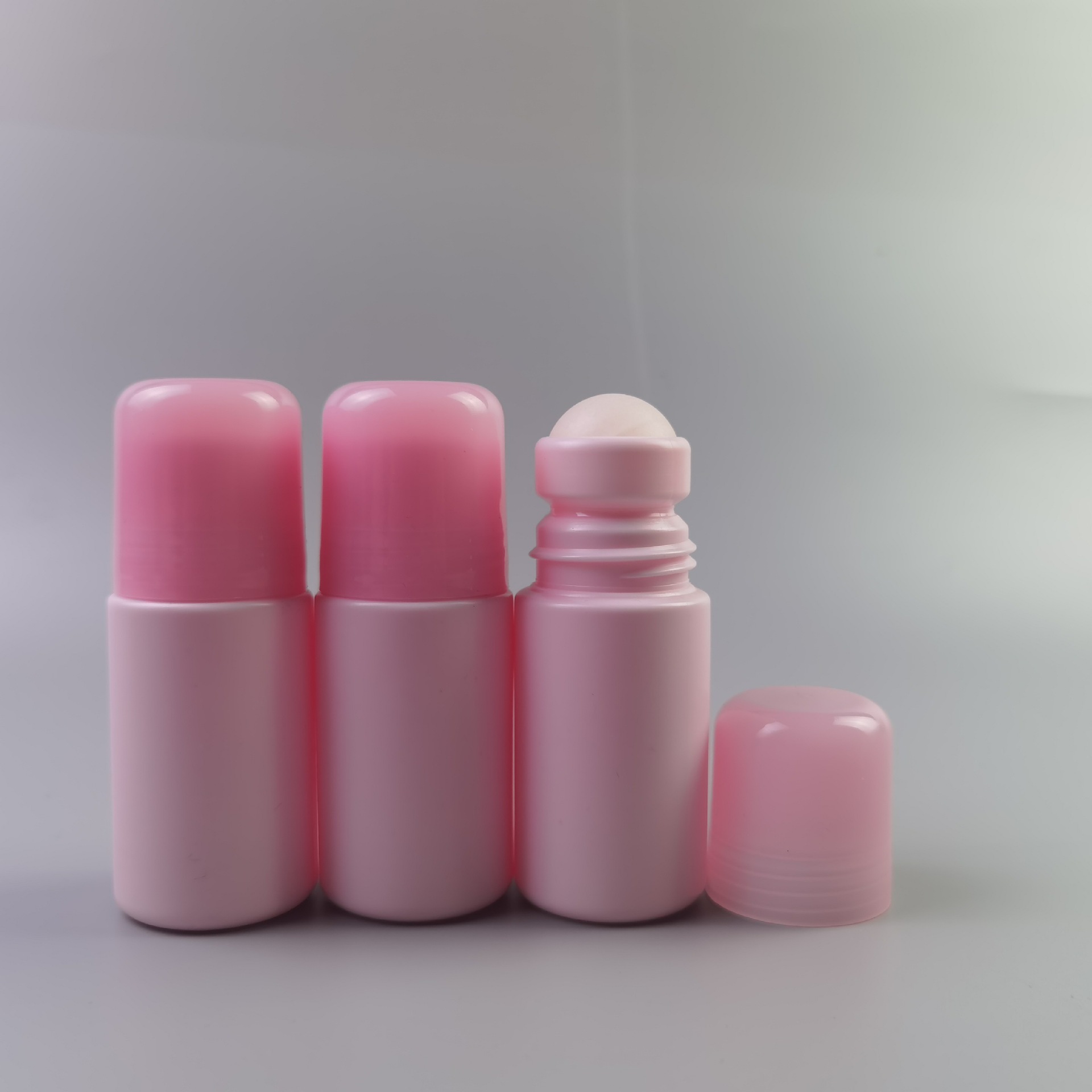 plastic roll on container perfume bottle roll on 5ml 10ml 15ml 20ml 25ml 30ml 50ml 60ml 100ml empty roll on deodorant bottles