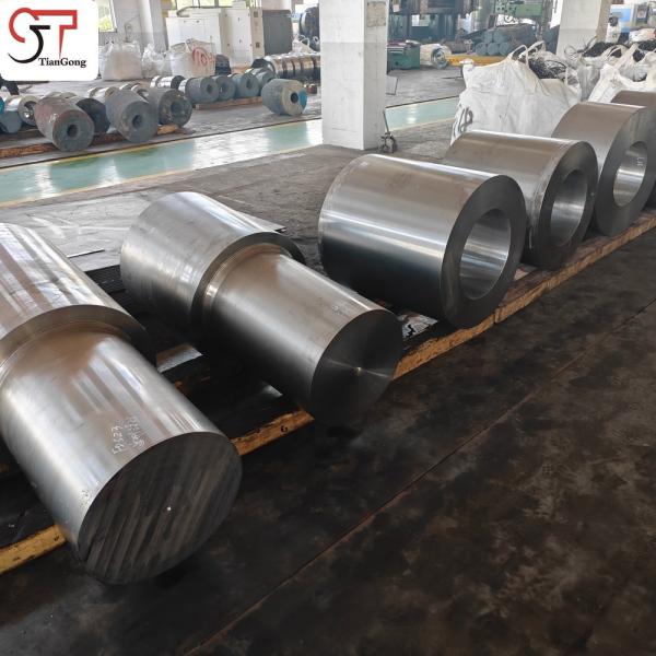 Custom Alloy Steel Forgings 42CrMo 30CrNiMo8 Parts For Wind Power Turbines