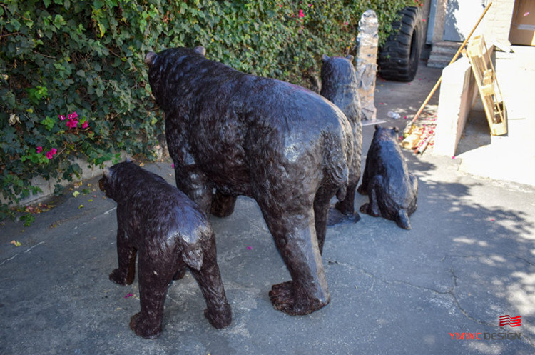 Life-Size Bronze Bear Sculpture Custom Metal Animal Statues for Artistic Installations